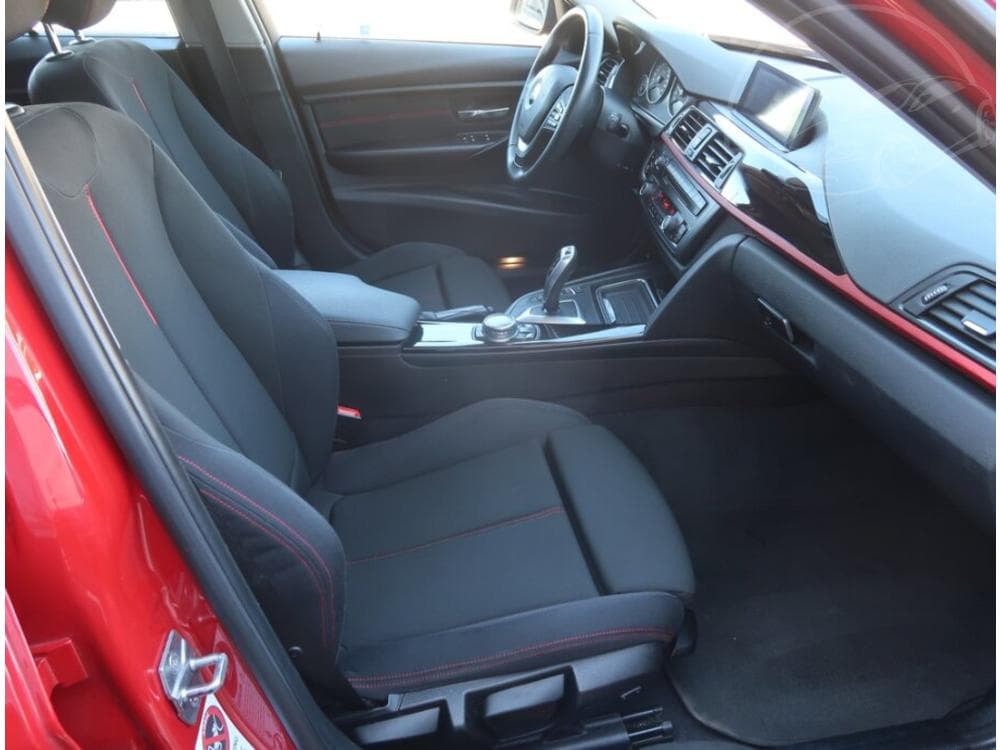 2014 BMW 3-SERIES - 25