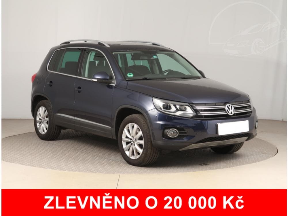 2012 Volkswagen TIGUAN
