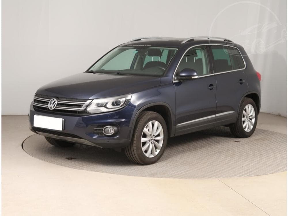 2012 Volkswagen TIGUAN - 2