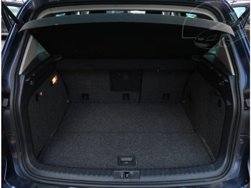 2012 Volkswagen TIGUAN - 13
