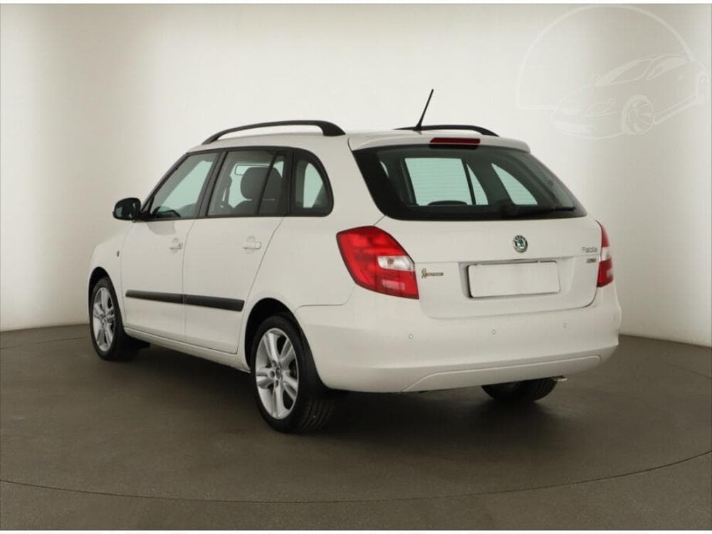 2013 Škoda FABIA - 13