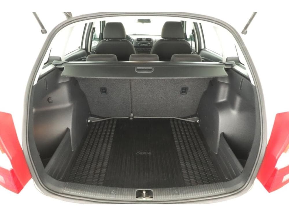 2013 Škoda FABIA - 37