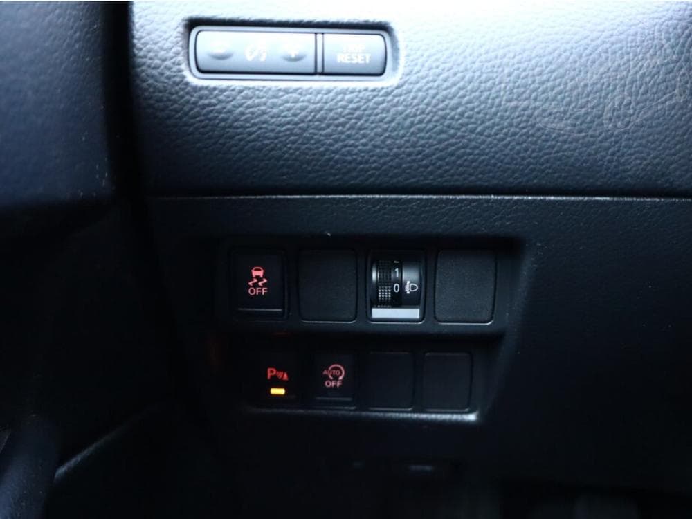 2014 Nissan QASHQAI - 29