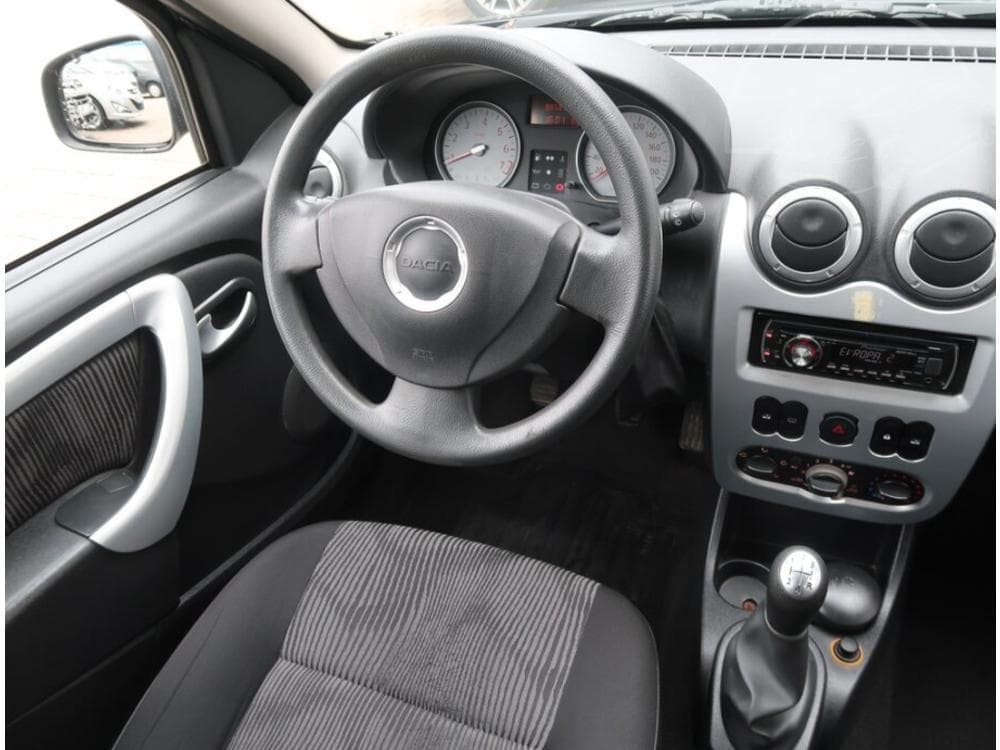 2010 Dacia SANDERO - 7