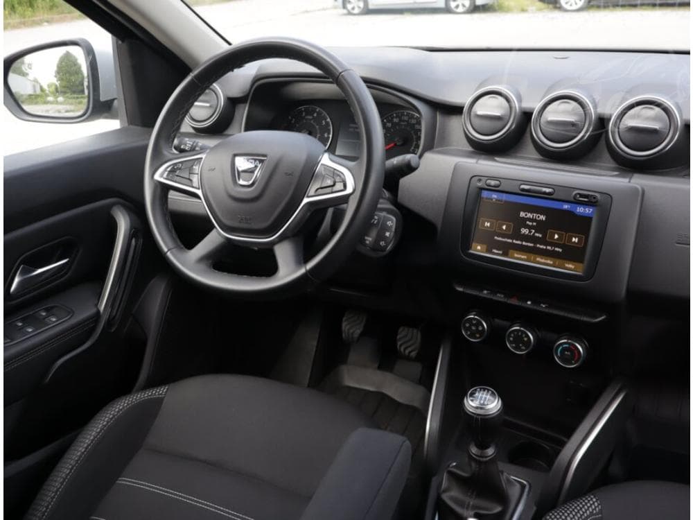 2019 Dacia DUSTER - 25