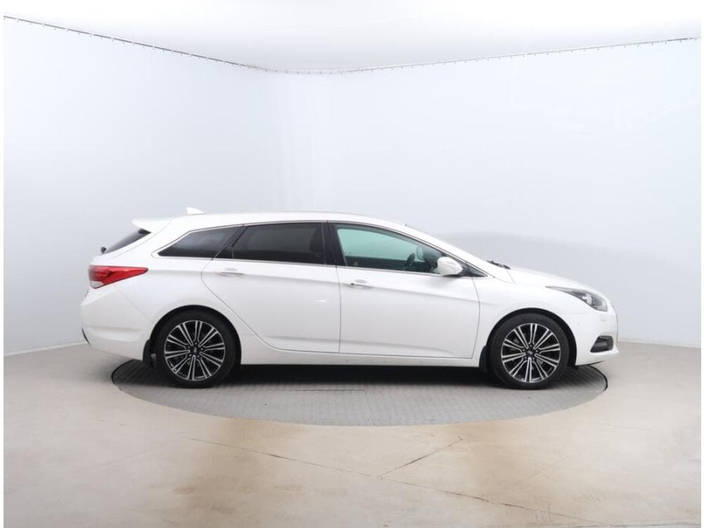 2016 Hyundai i40 - 16