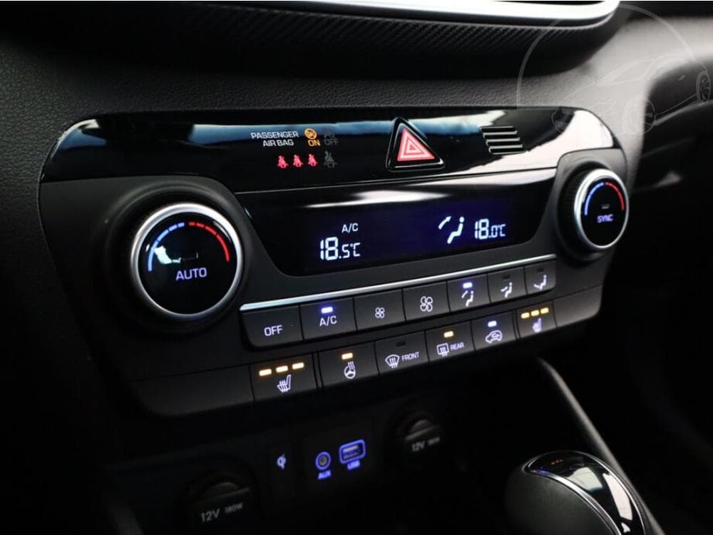 2020 Hyundai TUCSON - 27