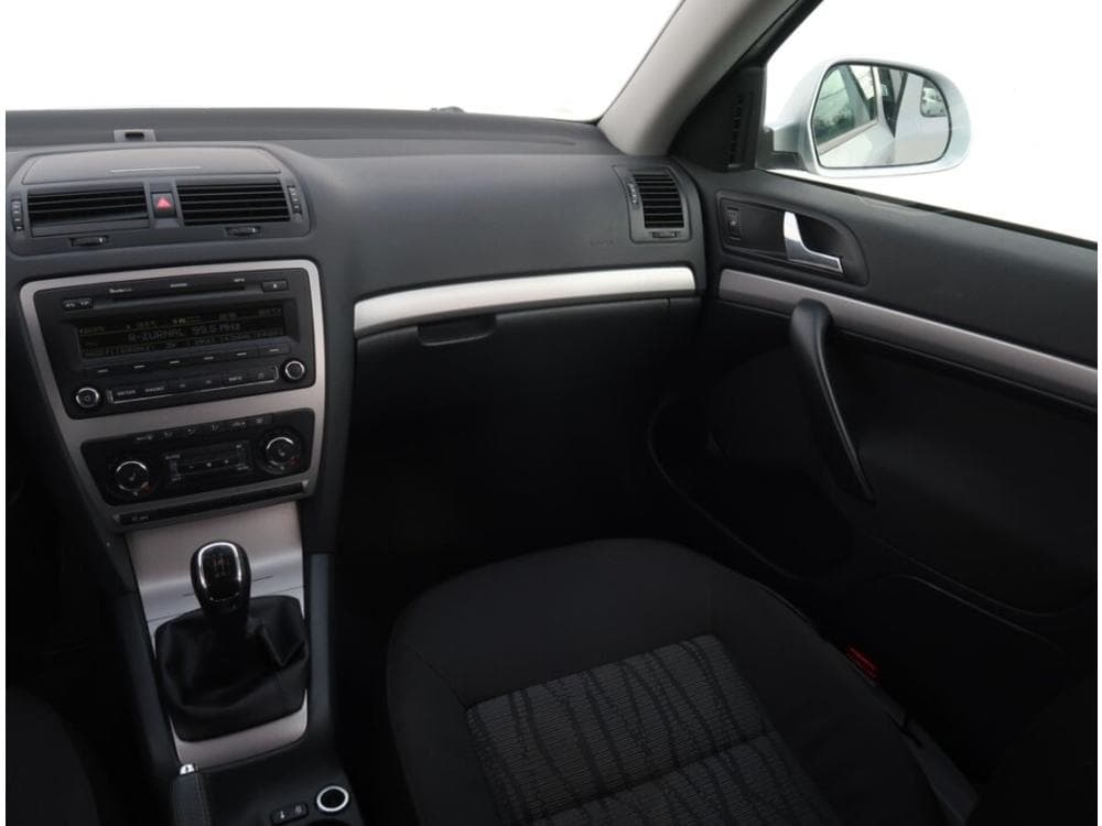 2012 Škoda OCTAVIA - 8