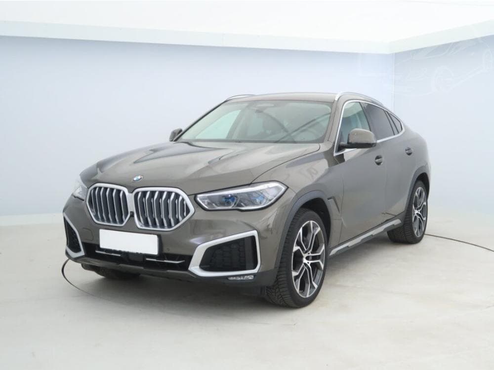 2021 BMW X6 - 3