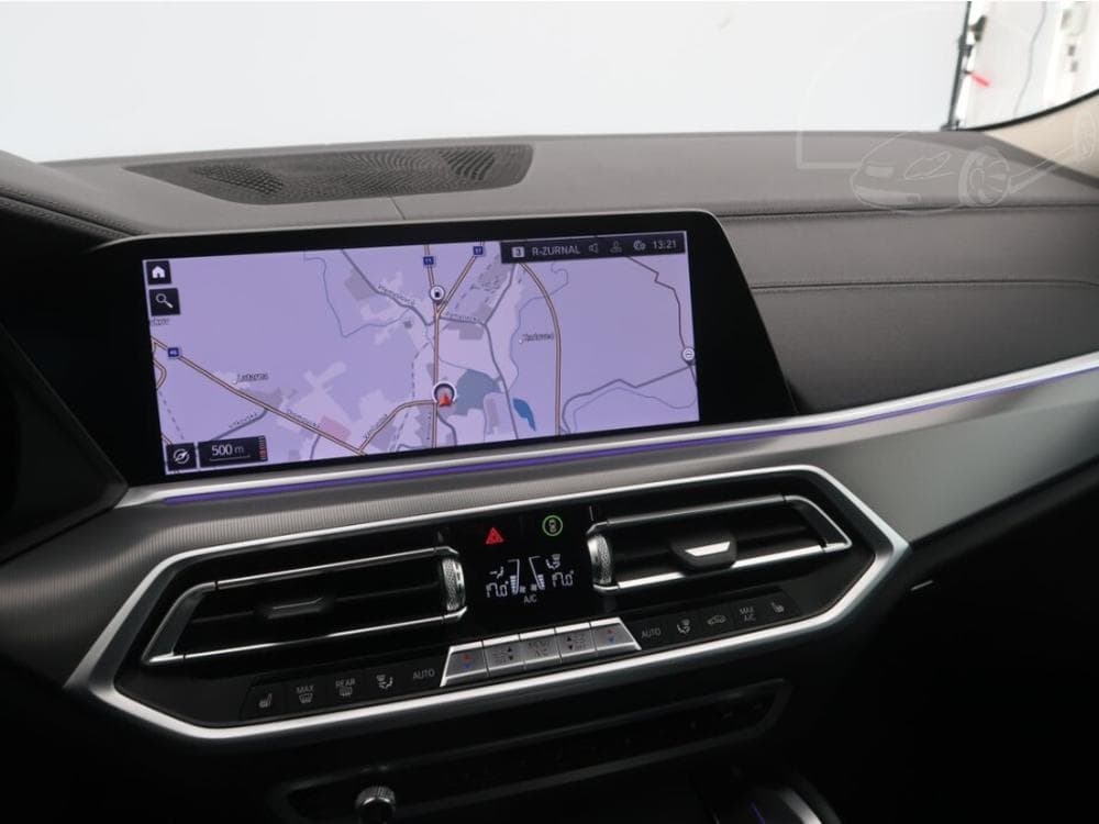 2021 BMW X6 - 23