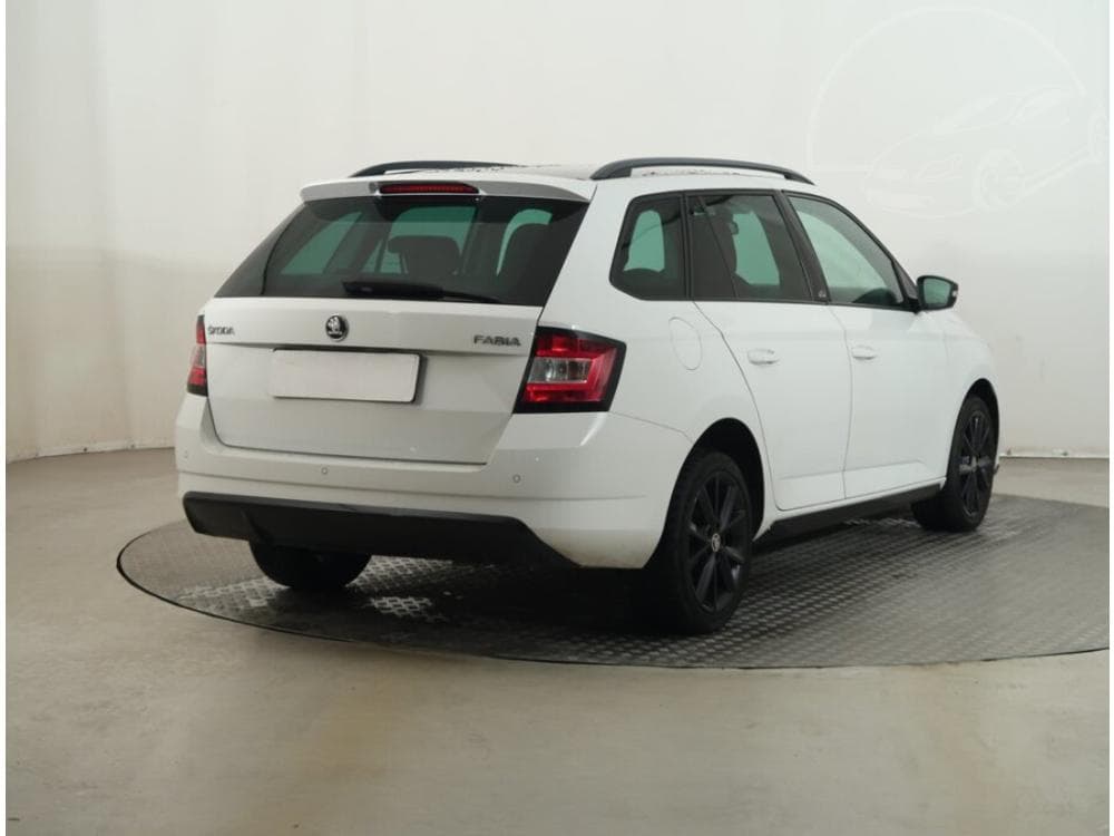2016 Škoda FABIA - 5