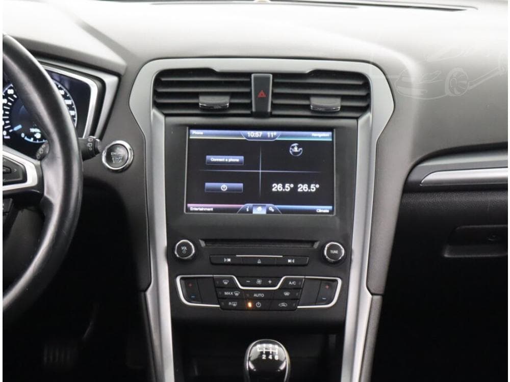 2015 Ford MONDEO - 12