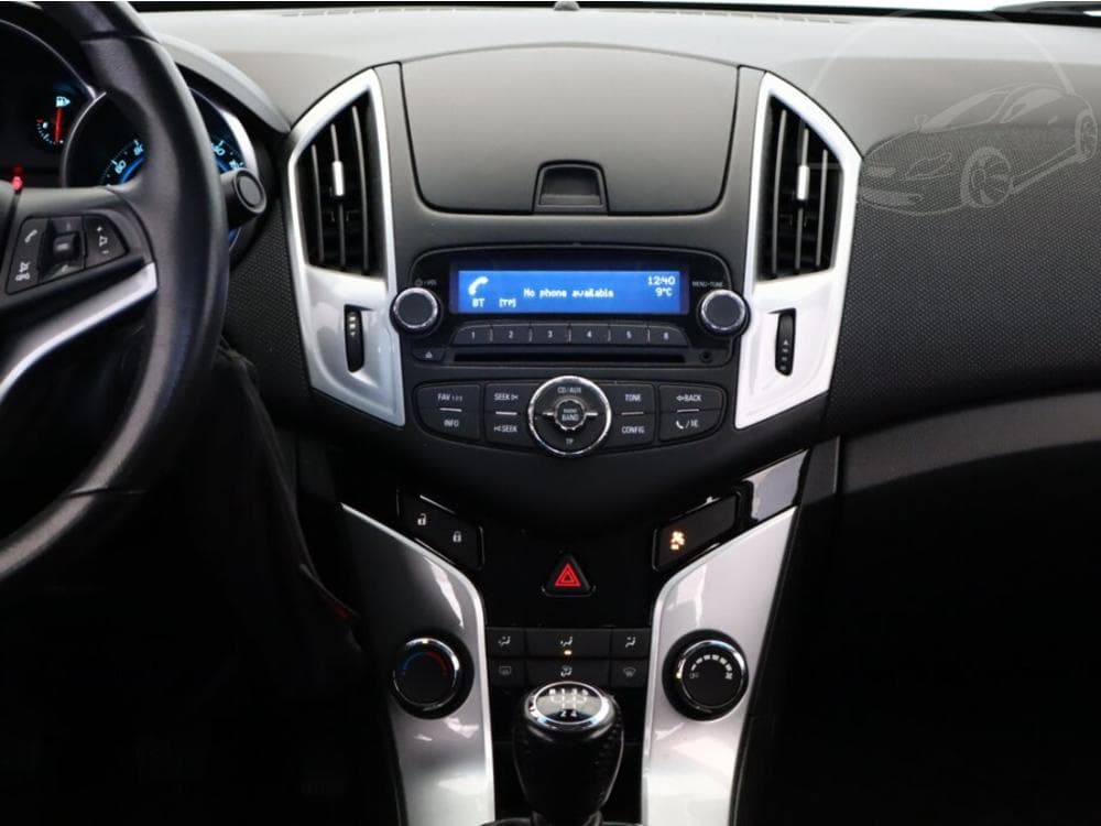 2013 Chevrolet CRUZE - 37