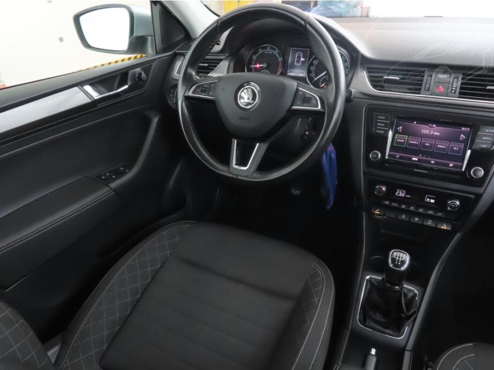 2019 Škoda RAPID - 19