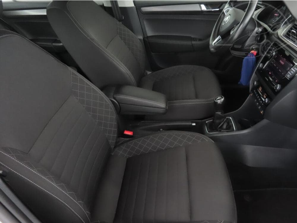 2019 Škoda RAPID - 25