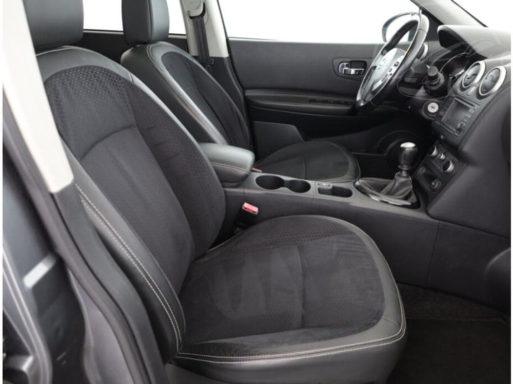 2013 Nissan QASHQAI - 7