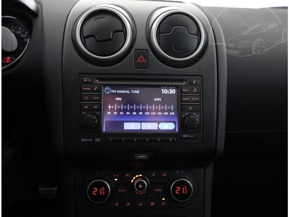 2013 Nissan QASHQAI - 11