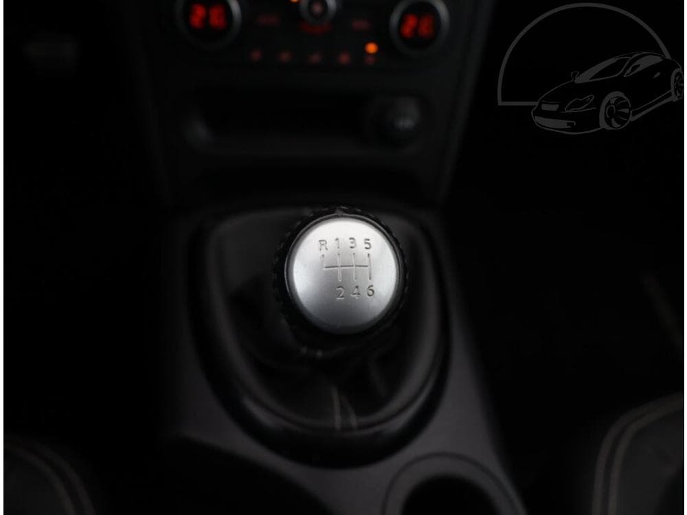 2013 Nissan QASHQAI - 14