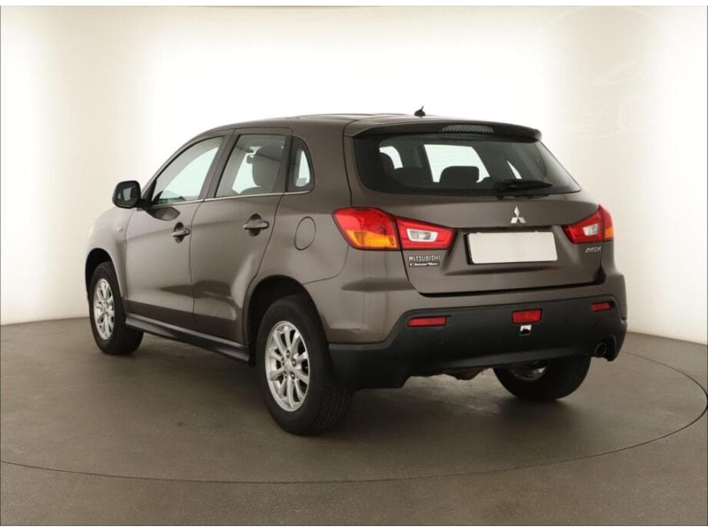 2010 Mitsubishi ASX - 4