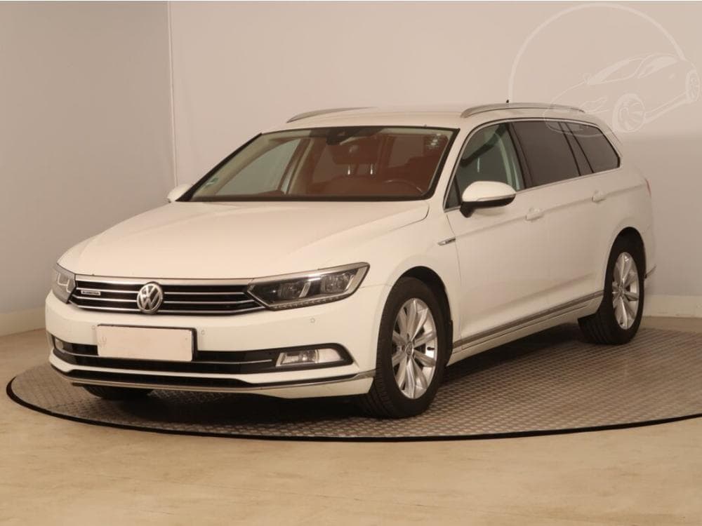 2016 Volkswagen PASSAT - 3