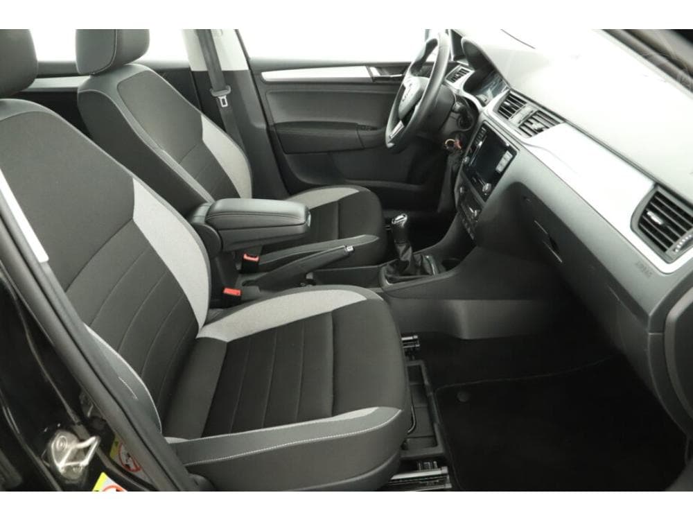 2019 Škoda RAPID - 13