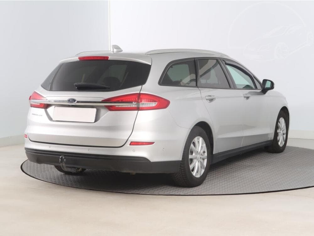 2020 Ford MONDEO - 13