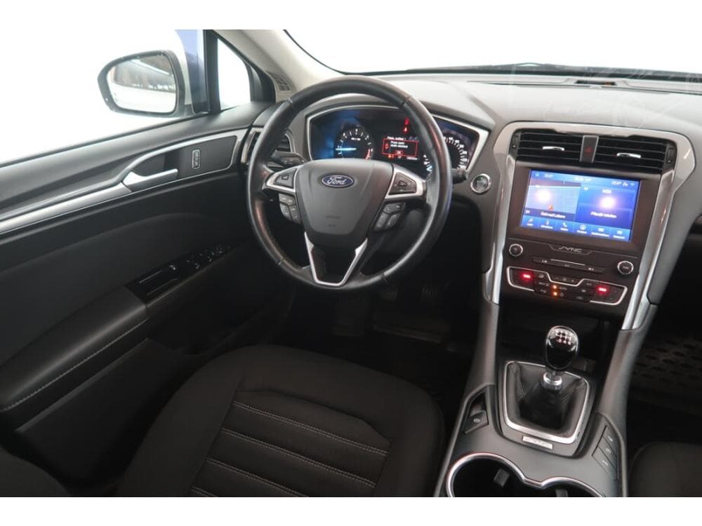 2020 Ford MONDEO - 19