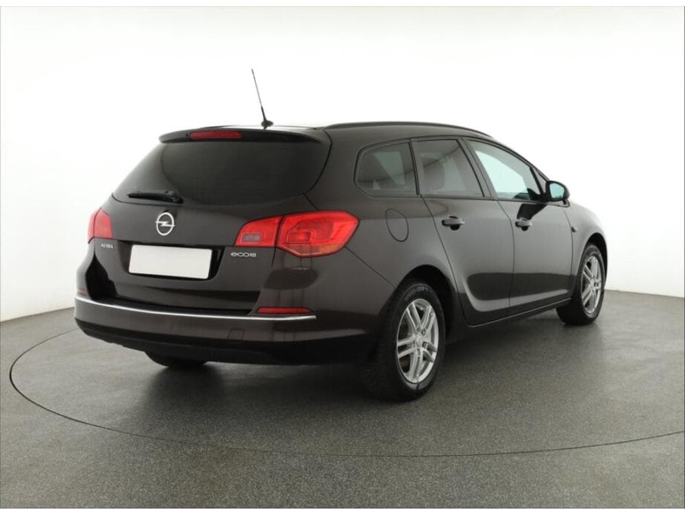 2014 Opel ASTRA - 5