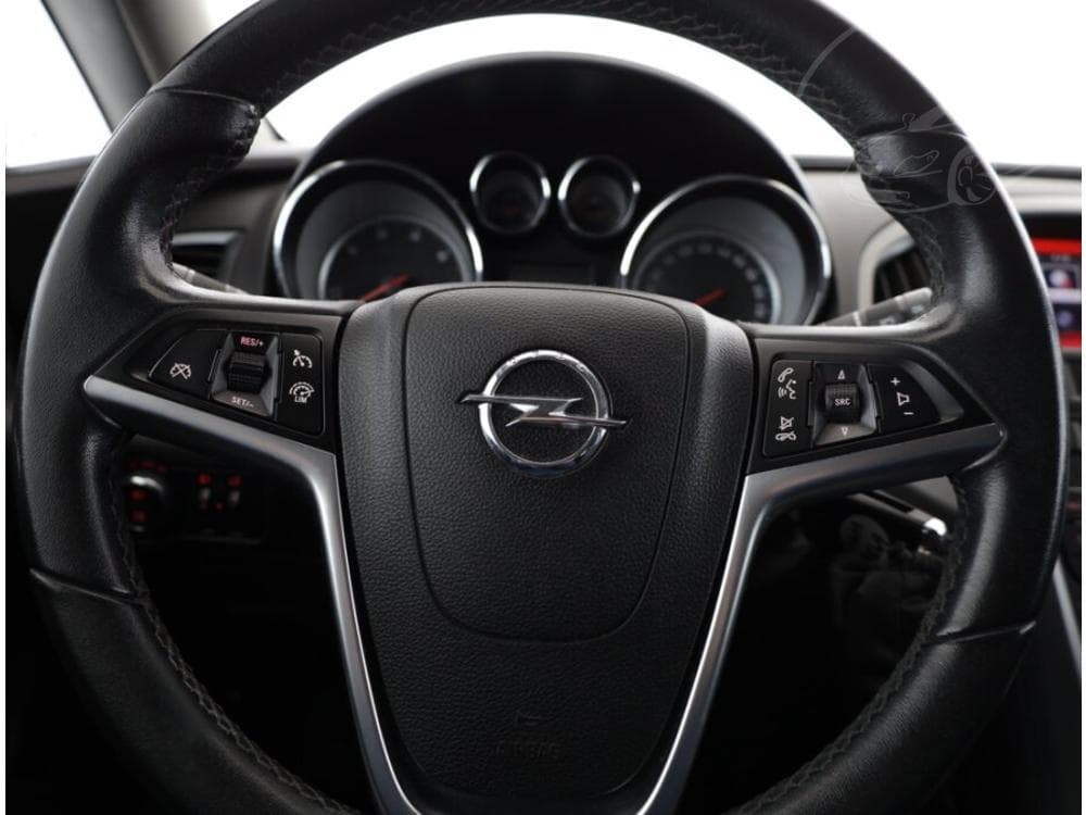 2014 Opel ASTRA - 8