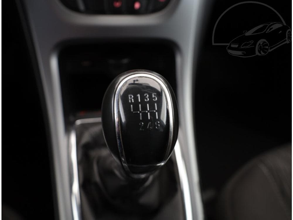 2014 Opel ASTRA - 14