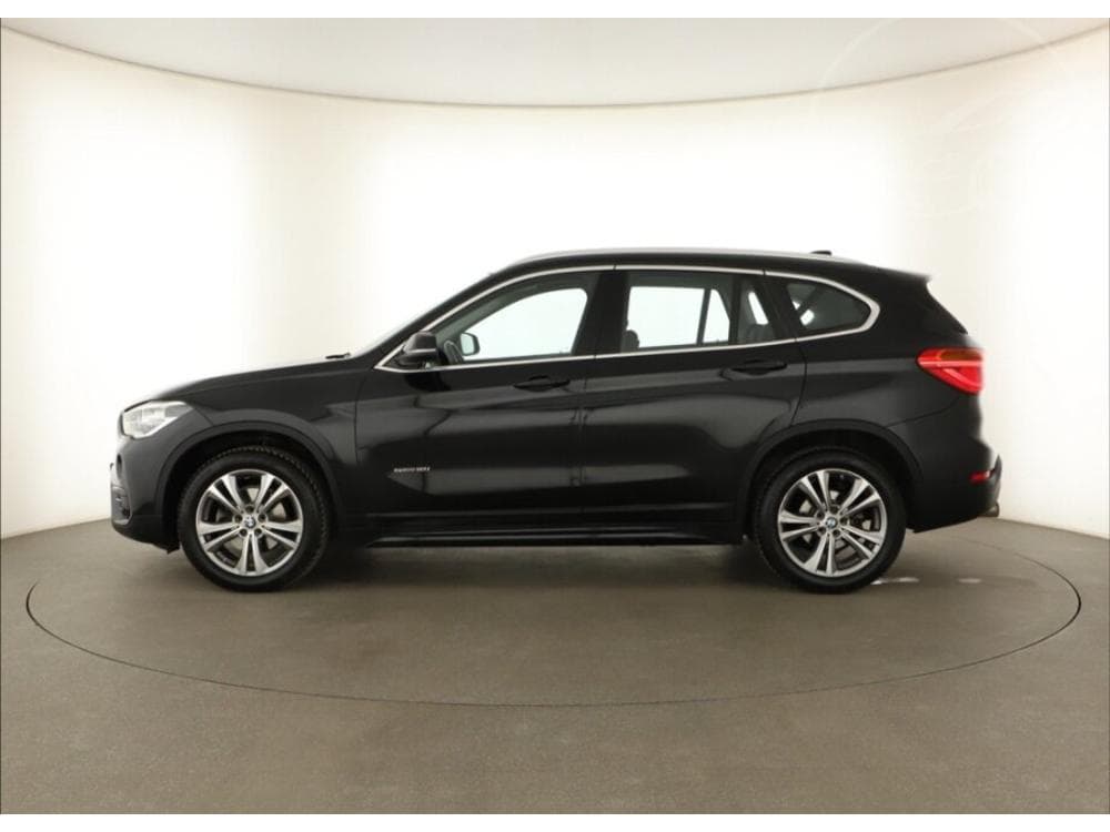 2017 BMW X1 - 9
