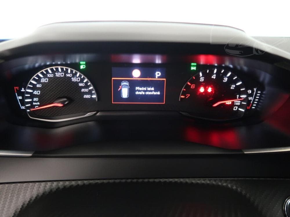 2021 Peugeot 2008 - 21