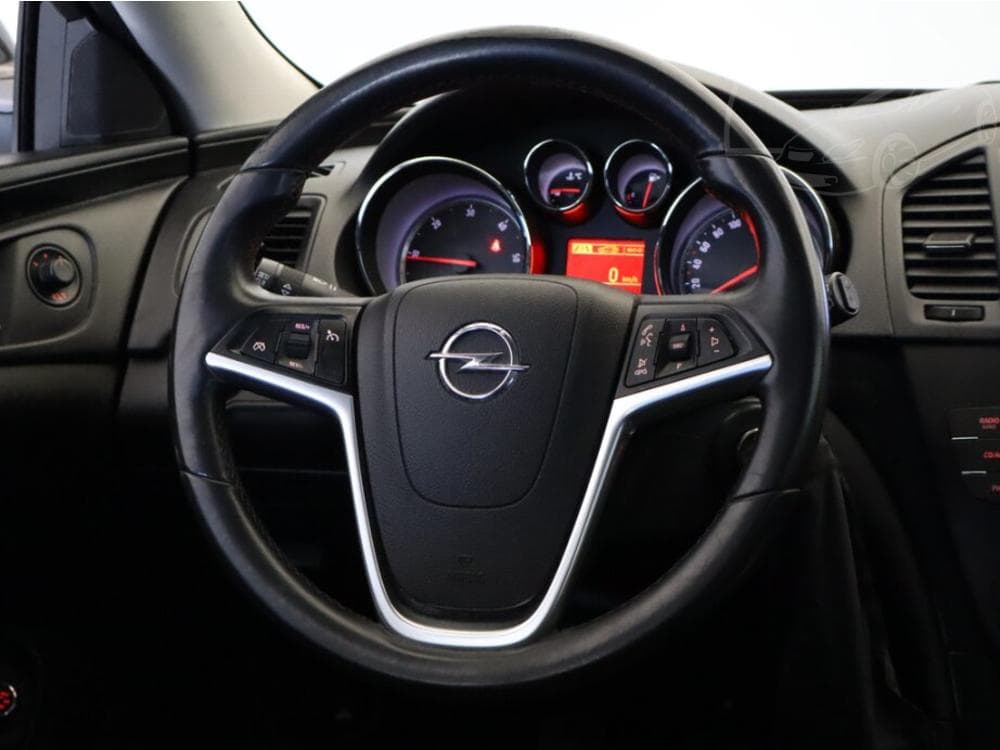 2013 Opel INSIGNIA - 14