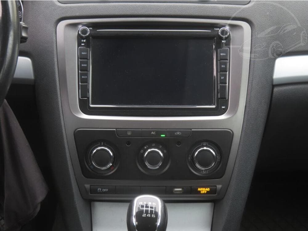 2011 Škoda OCTAVIA - 12