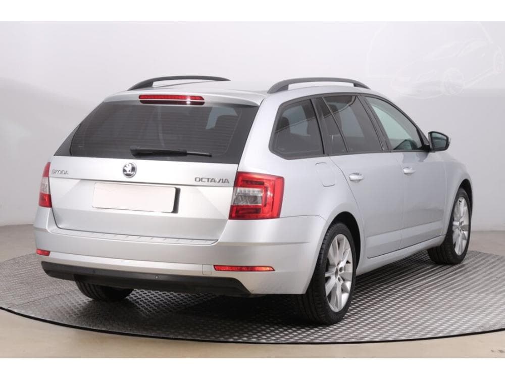 2019 Škoda OCTAVIA - 5