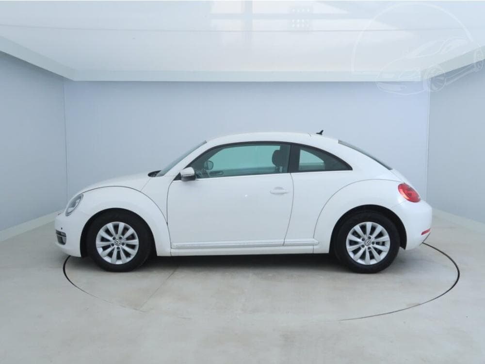 2013 Volkswagen BEETLE - 5