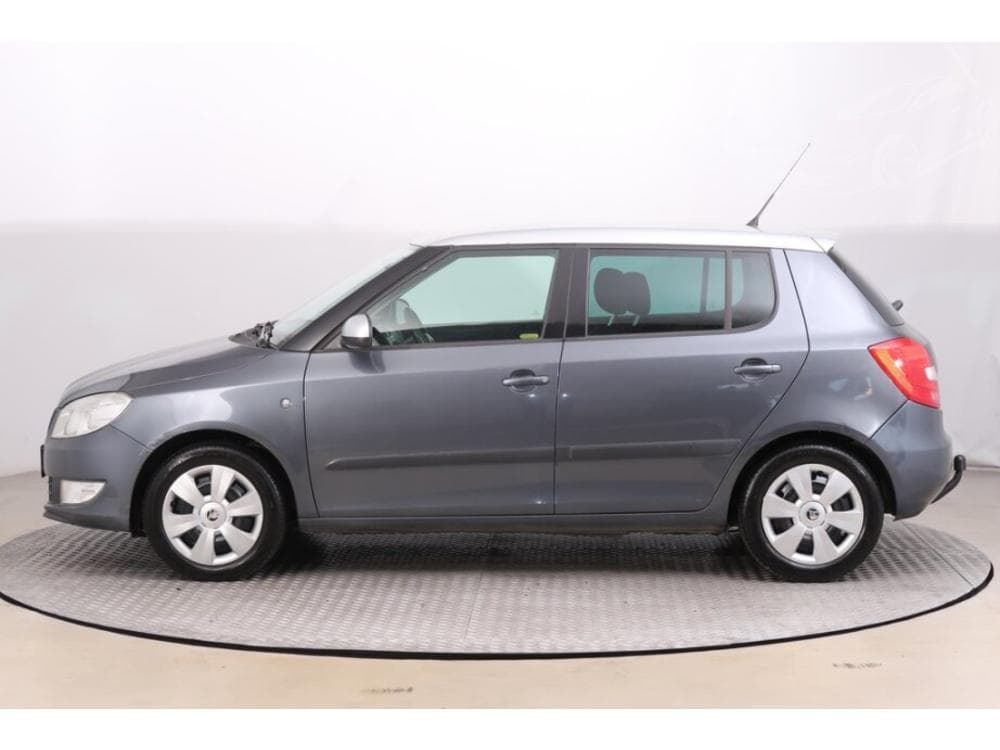 2010 Škoda FABIA - 3