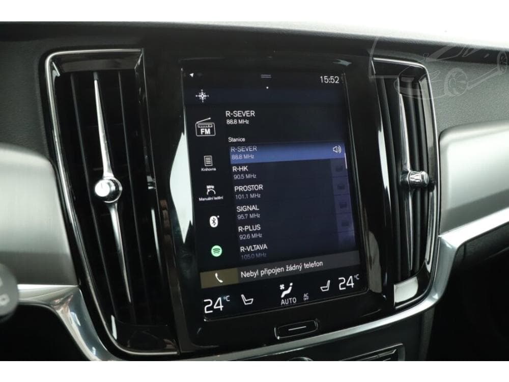 2019 Volvo V90 - 33