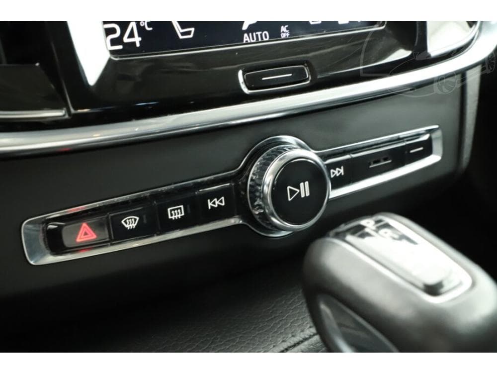 2019 Volvo V90 - 53