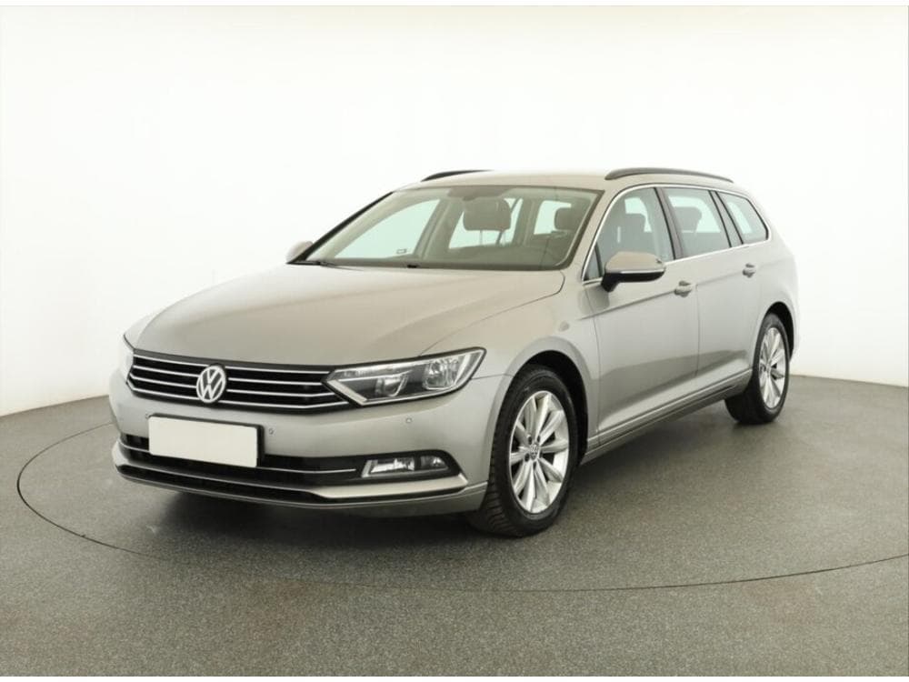 2015 Volkswagen PASSAT - 3