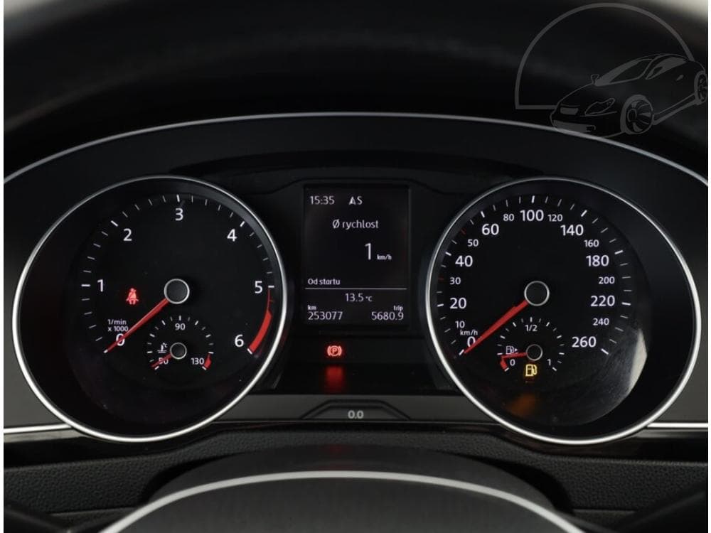 2015 Volkswagen PASSAT - 17