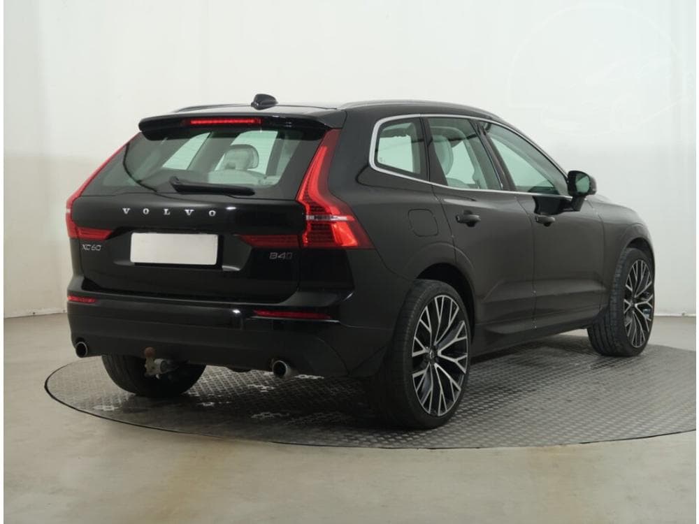 2020 Volvo XC60 - 9