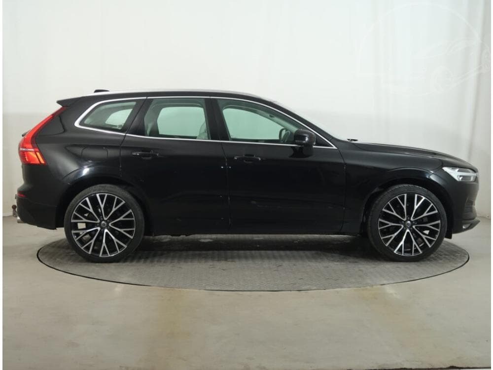 2020 Volvo XC60 - 11