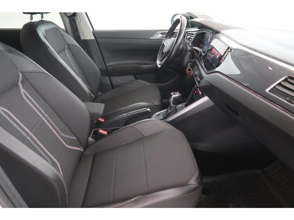 2021 Volkswagen TAIGO - 17