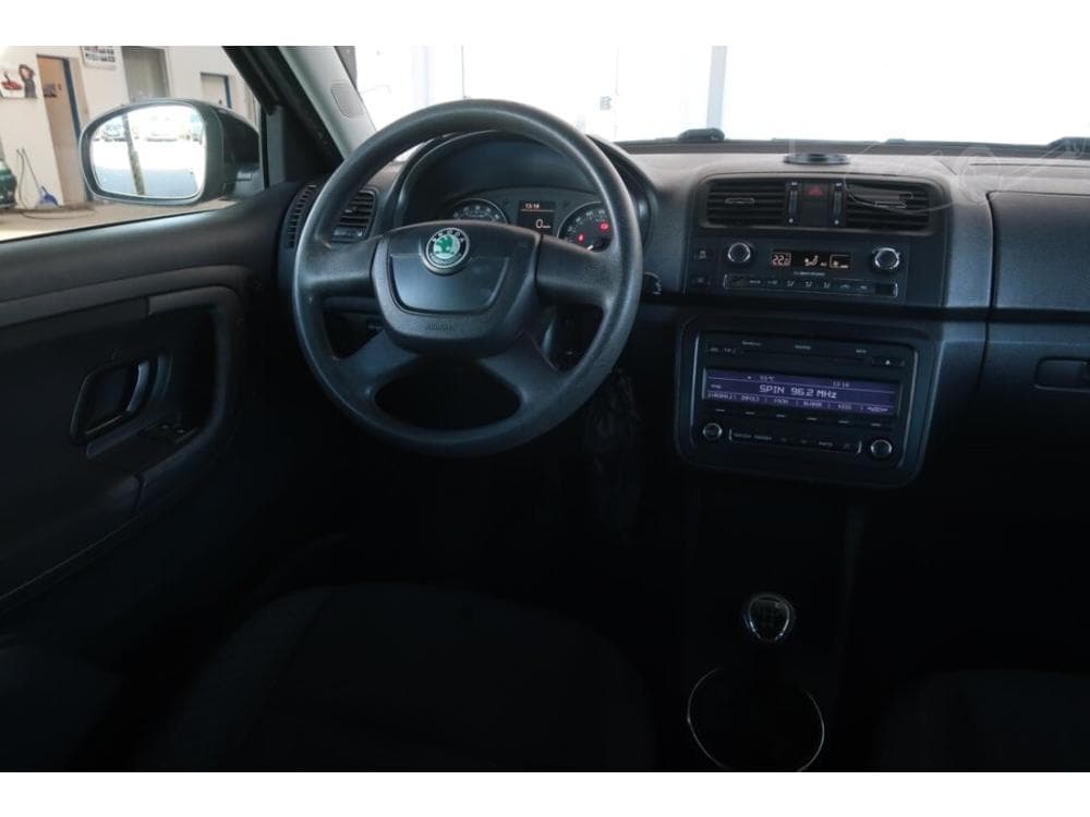 2010 Škoda FABIA - 7