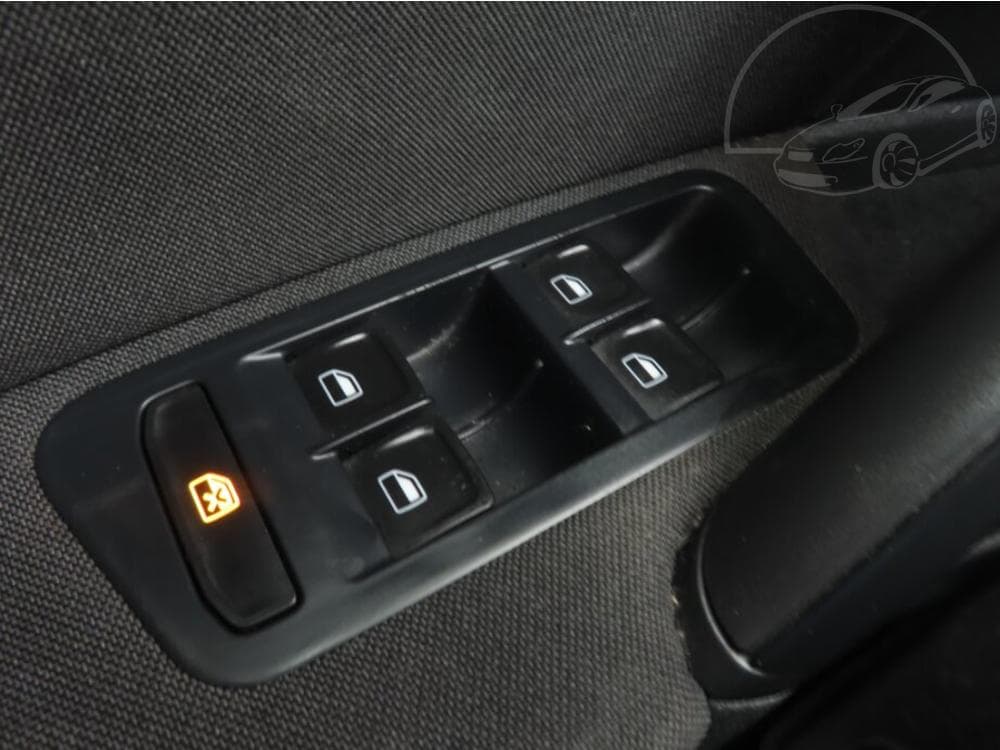 2014 Volkswagen GOLF - 15
