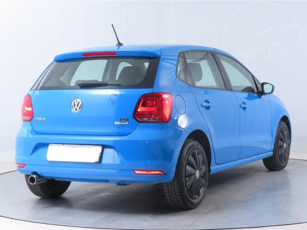 2016 Volkswagen POLO - 9