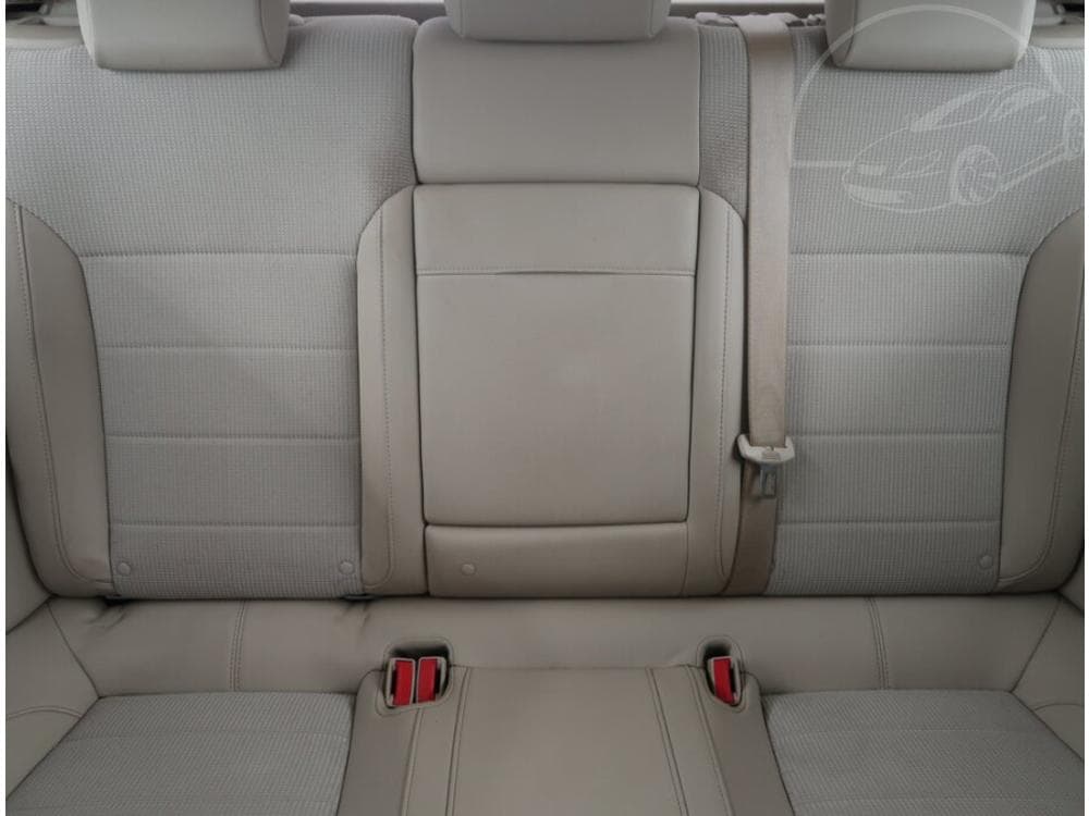 2011 Opel INSIGNIA - 37