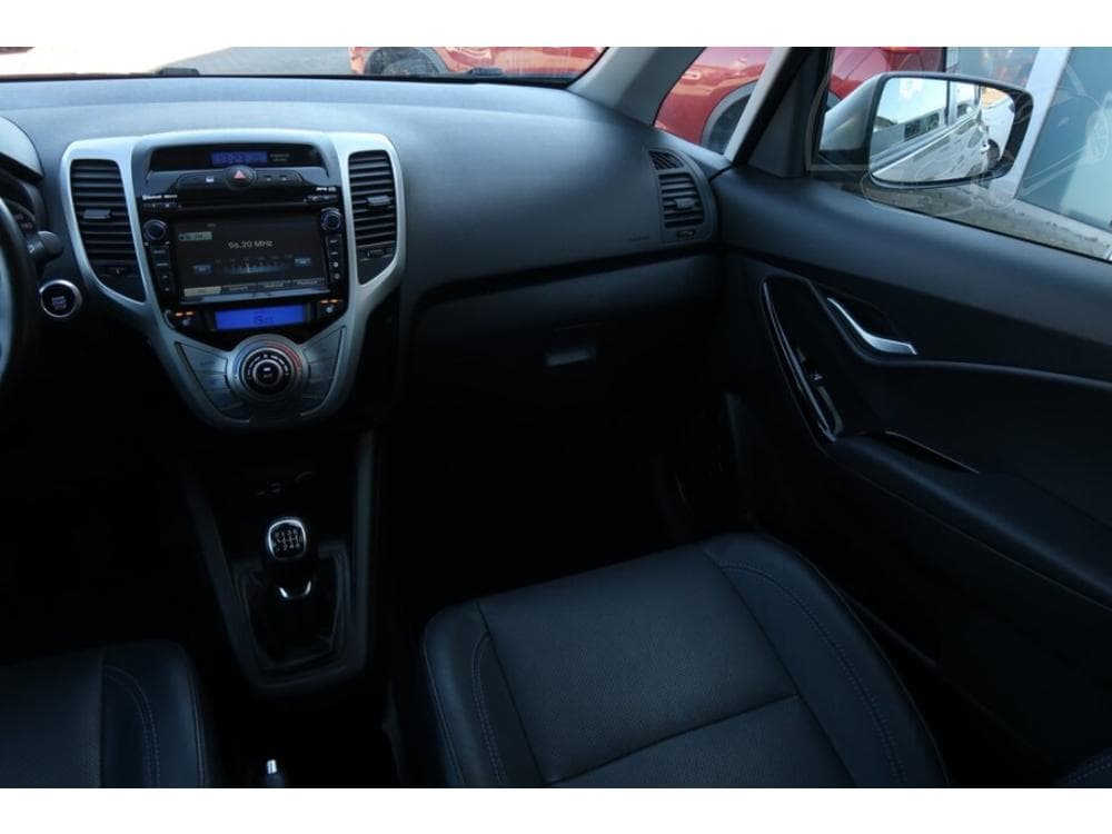 2016 Hyundai ix20 - 22