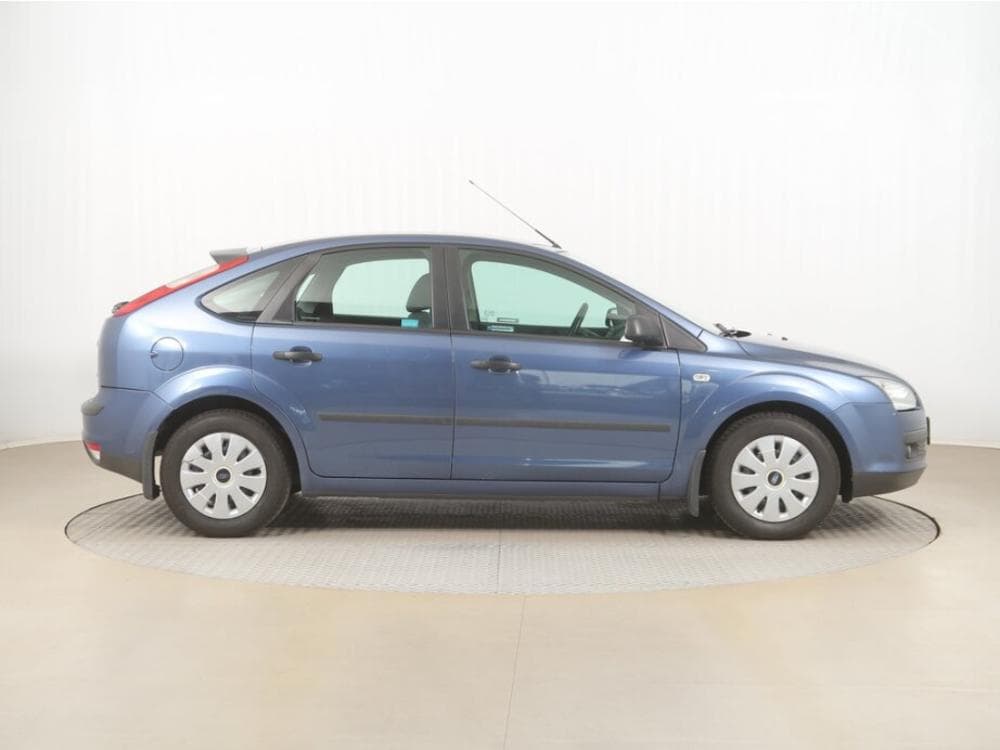 2006 Ford FOCUS - 6